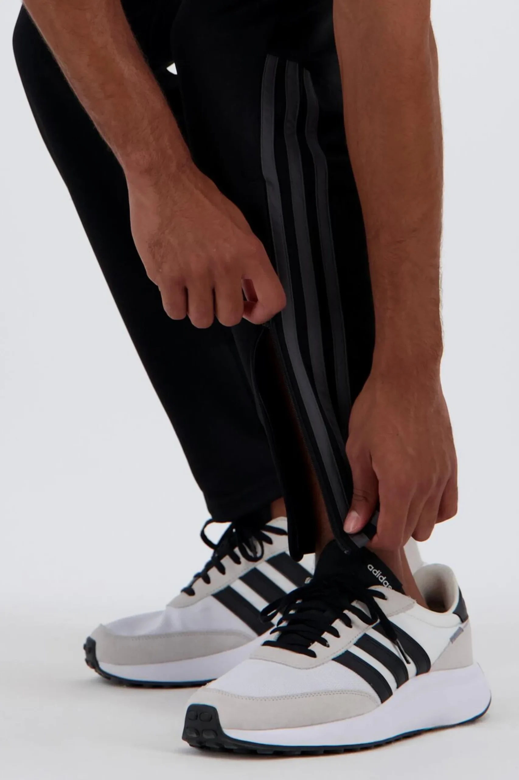 adidas Sereno