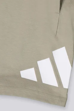Calções adidas