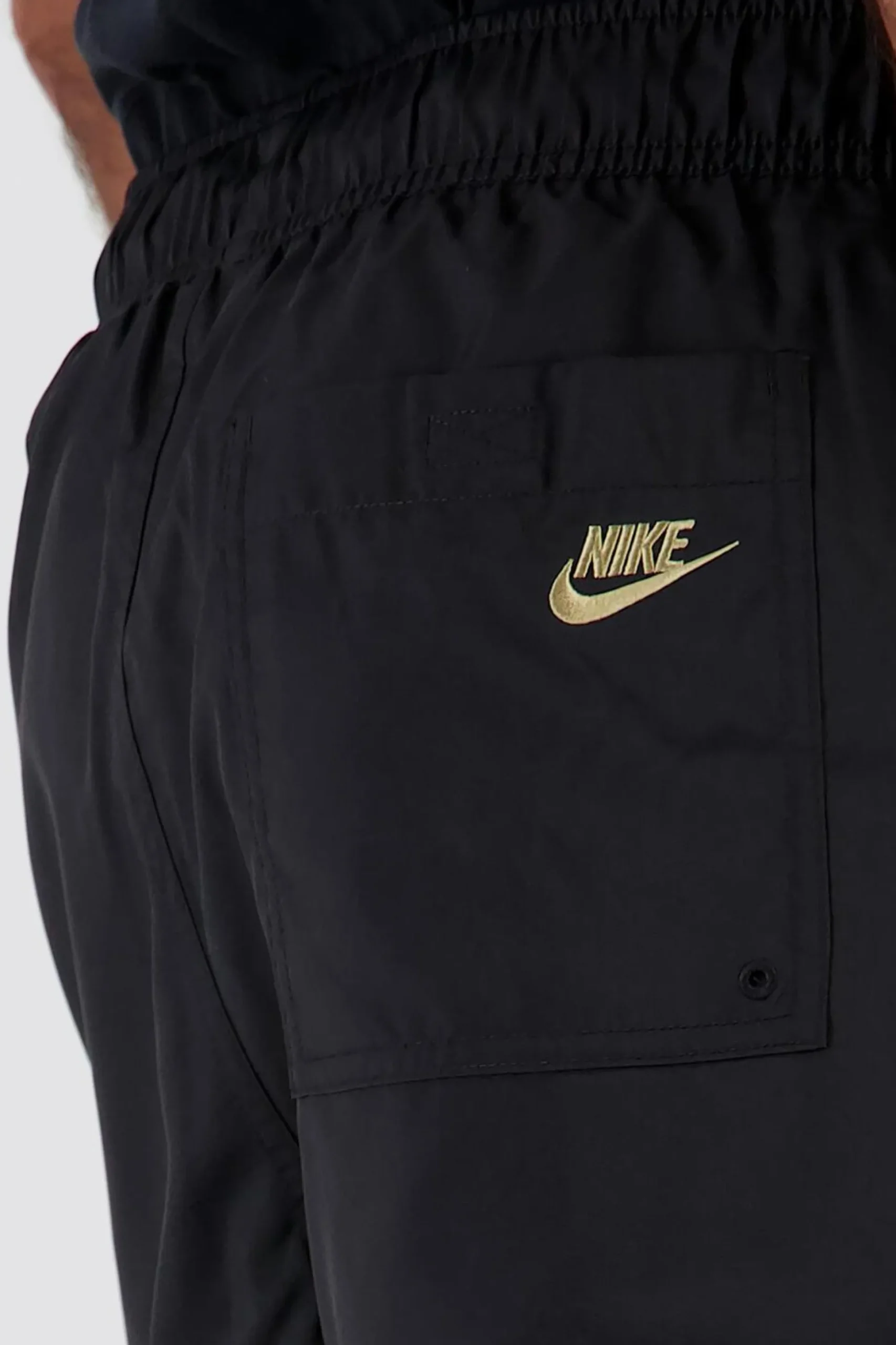 Calções Nike