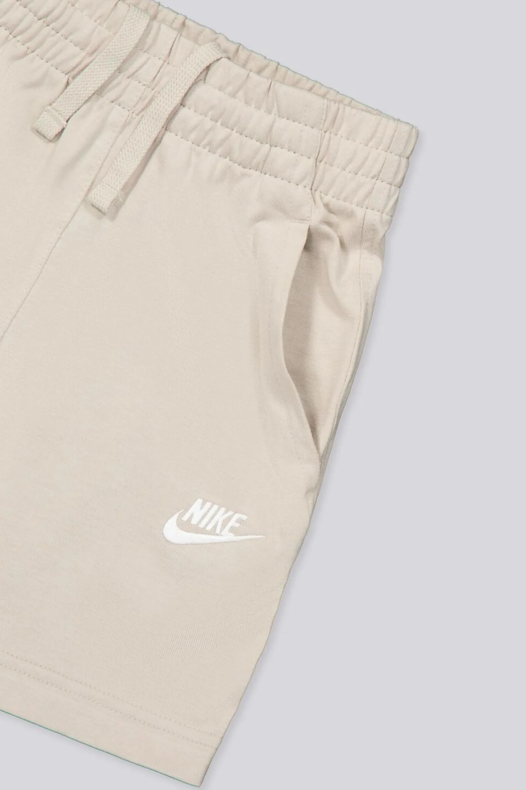 Calções Nike