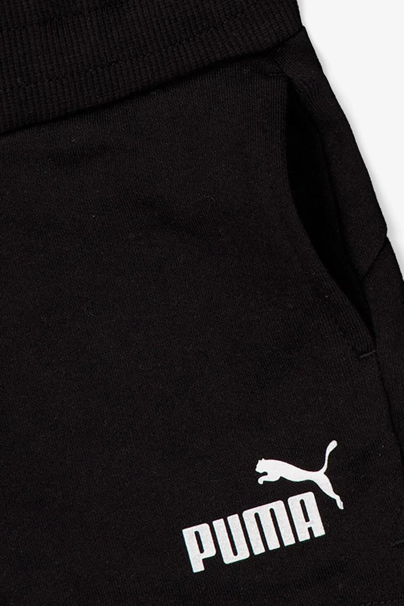 Calções Puma