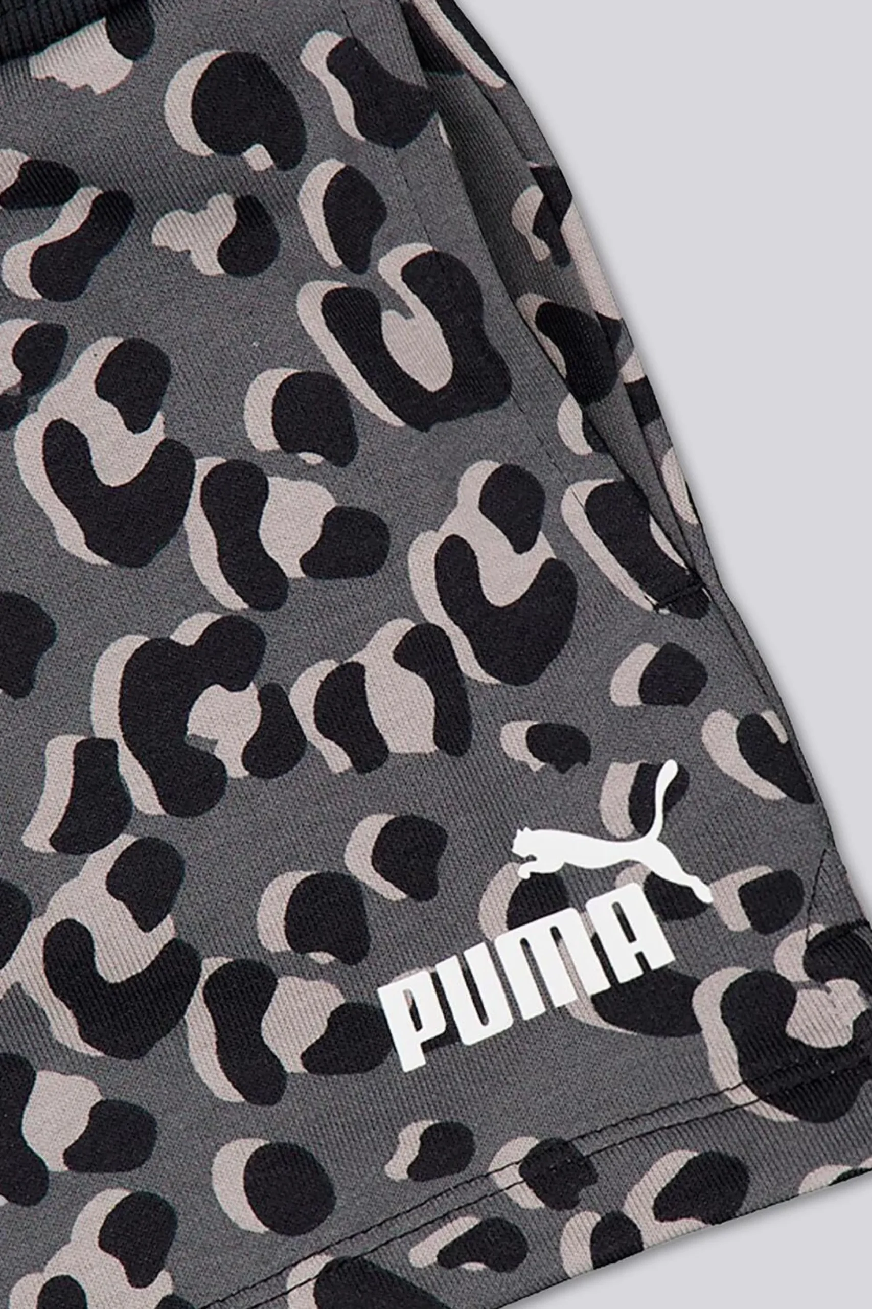 Calções Puma