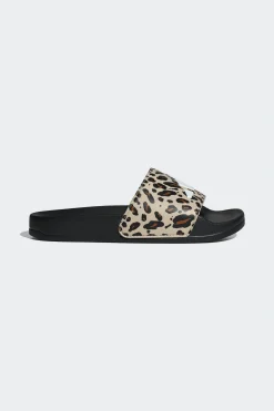 Chinelos adidas Adilette