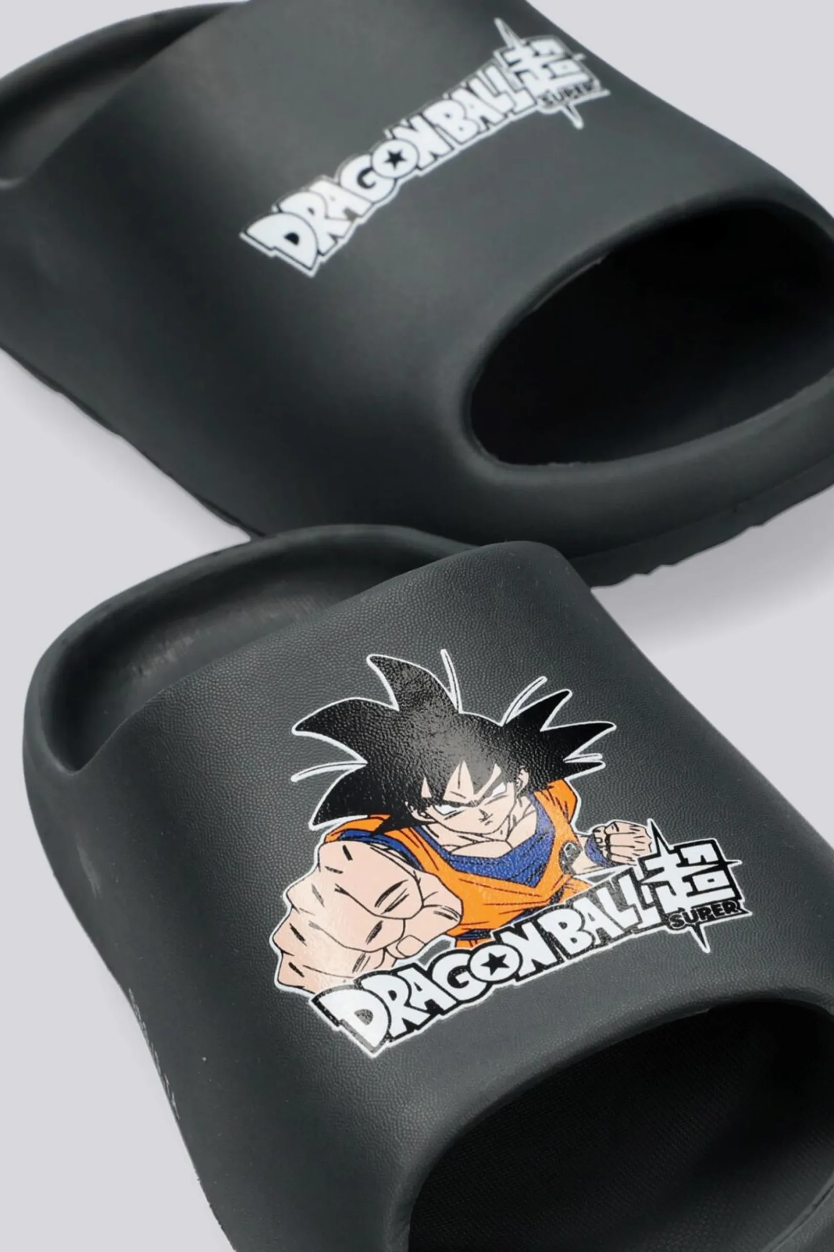 Chinelos Slide Goku