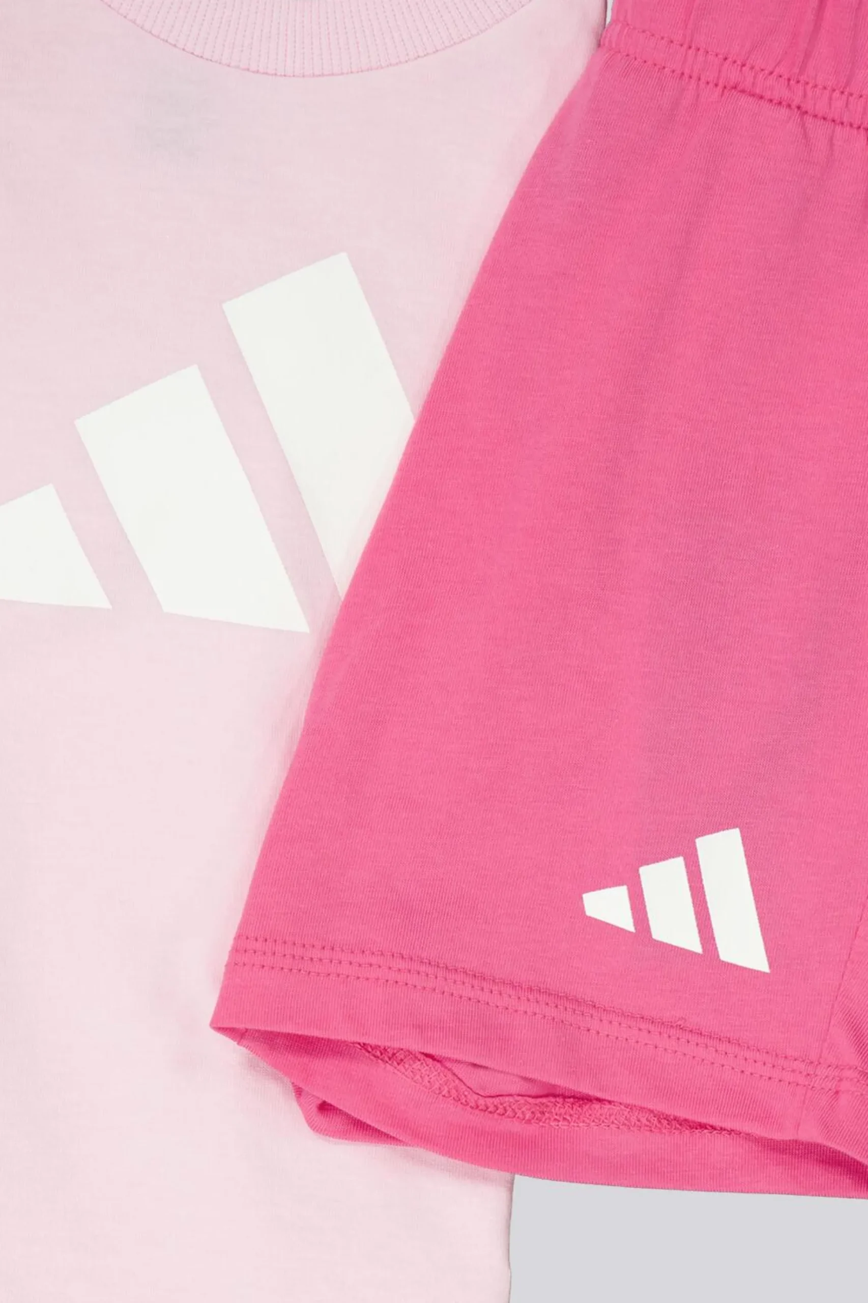 Conjunto adidas