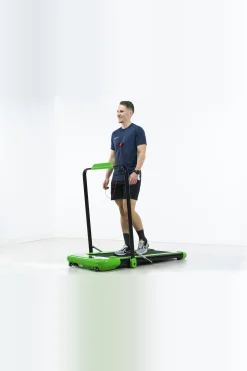 Ecode Passadeira New Walk Passadeira, 1hp, Controle Remoto, Painel Lcd, Parada Automática, Guiador Dobrável