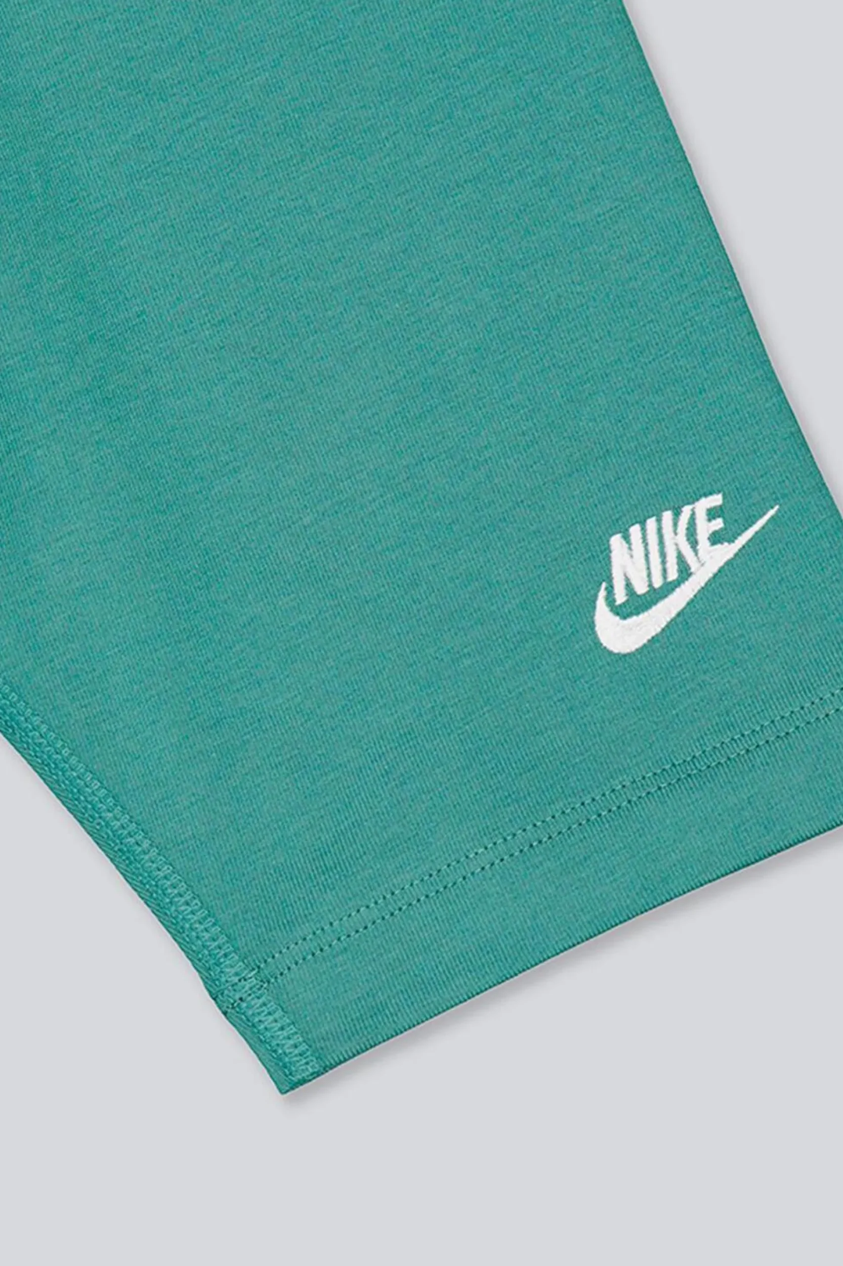 Leggings Curtas Nike