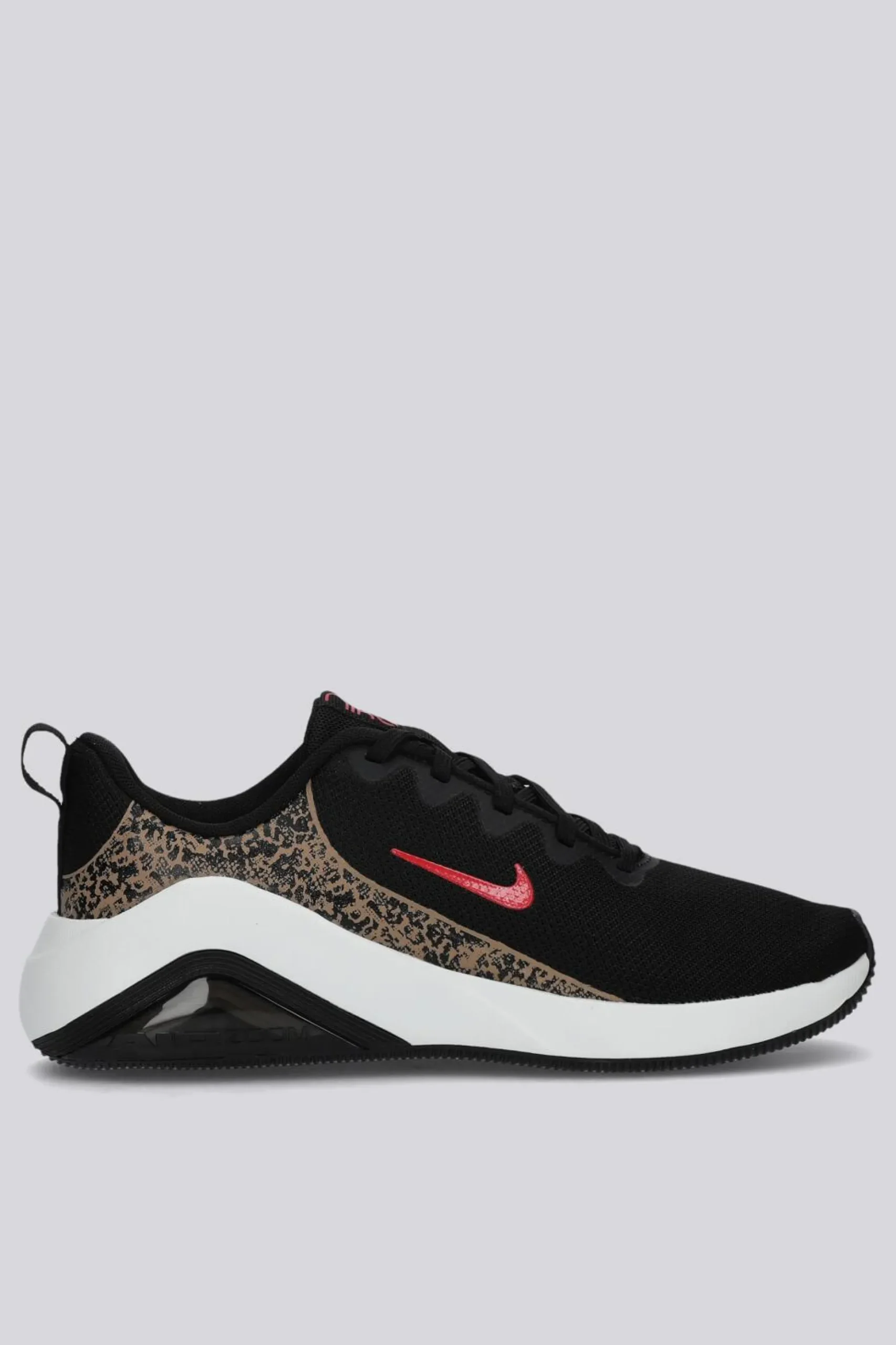 Nike Bella 7
