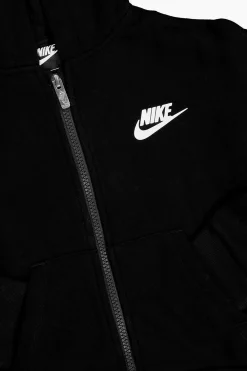 Nike Club