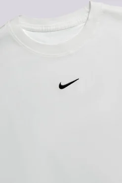 Nike Essential