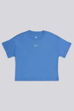 Nike Essential