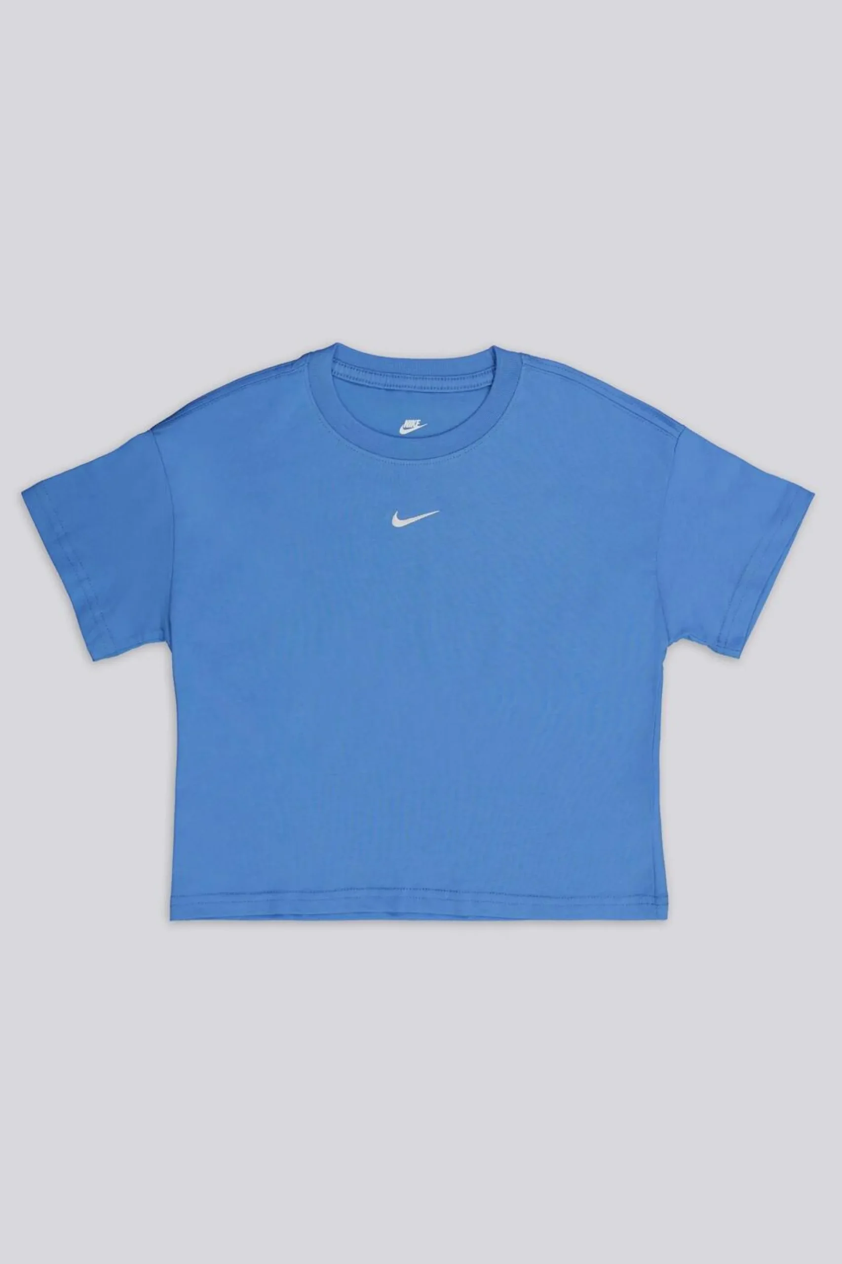 Nike Essential