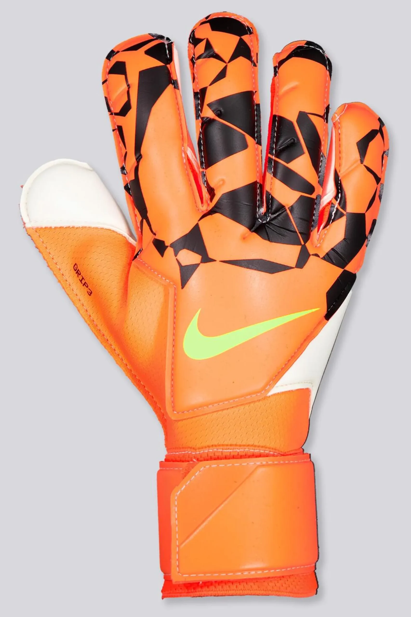 Nike Grip 3