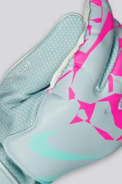 Nike Match