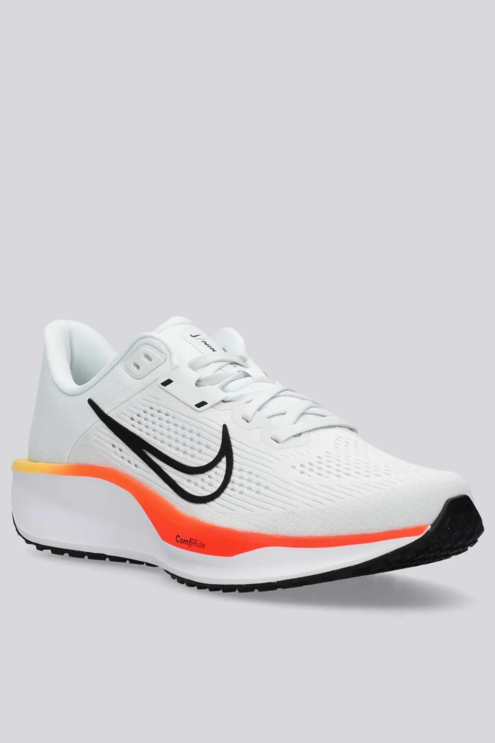 Nike Quest 6