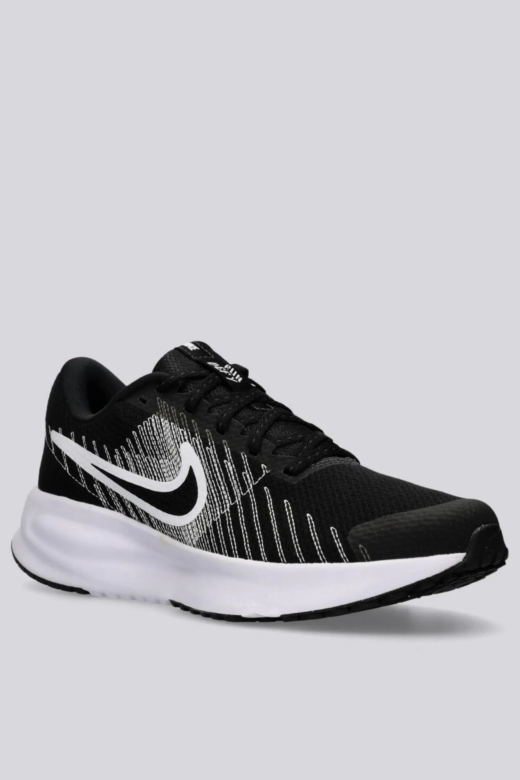 Nike Run Defy
