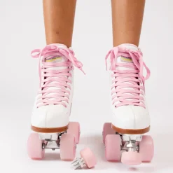 Patins De 4 Rodas Flamingueo Rodeo Com Design Retro