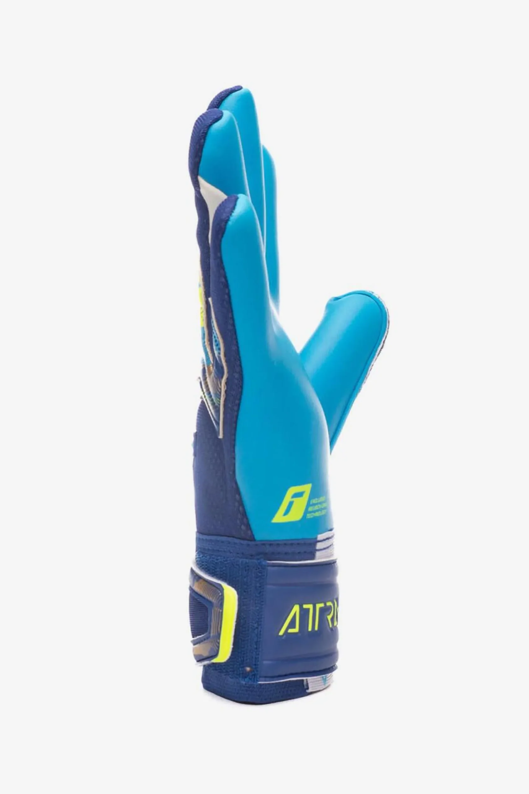 Reush Attrakt Grip