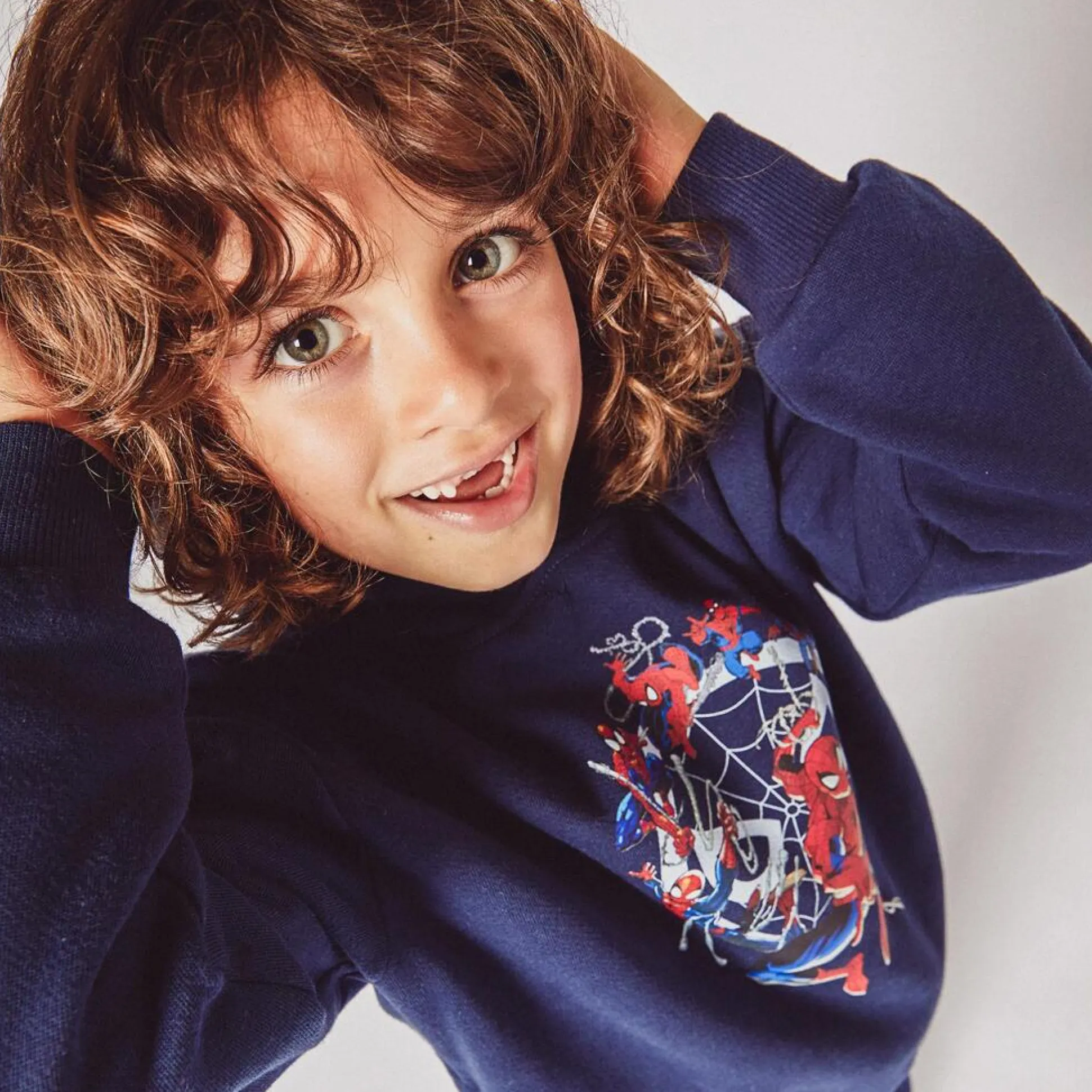 Sweatshirt Capuz Homem Aranha
