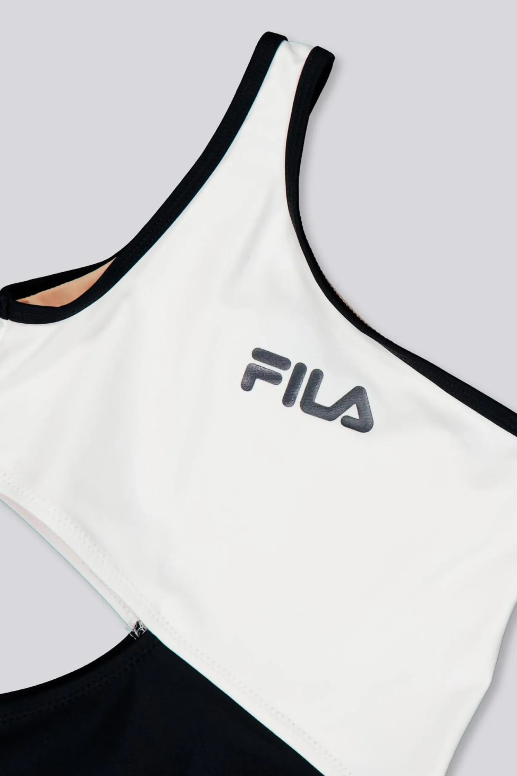 Triquíni Fila