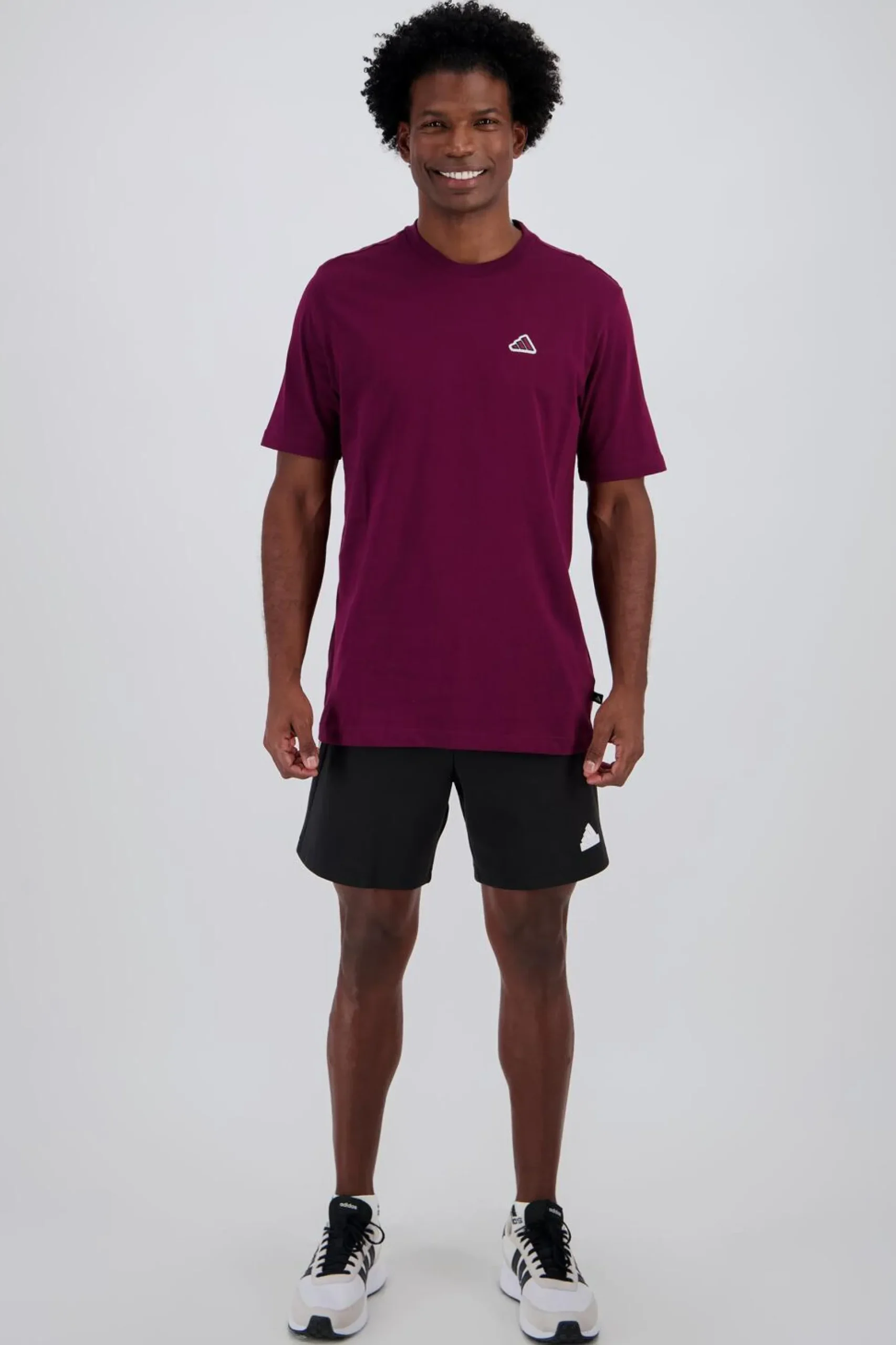 T-shirt adidas
