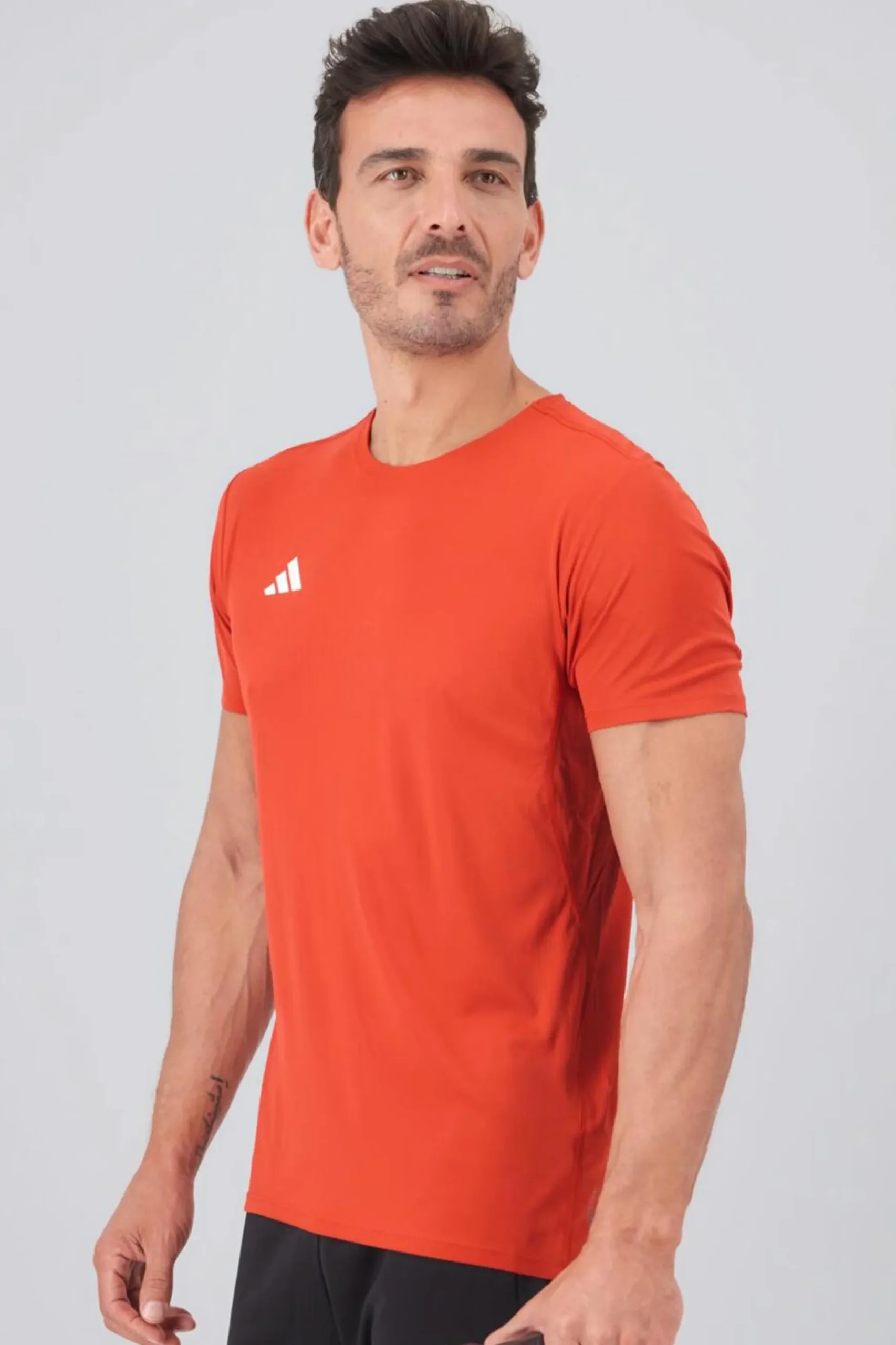 T-shirt adidas