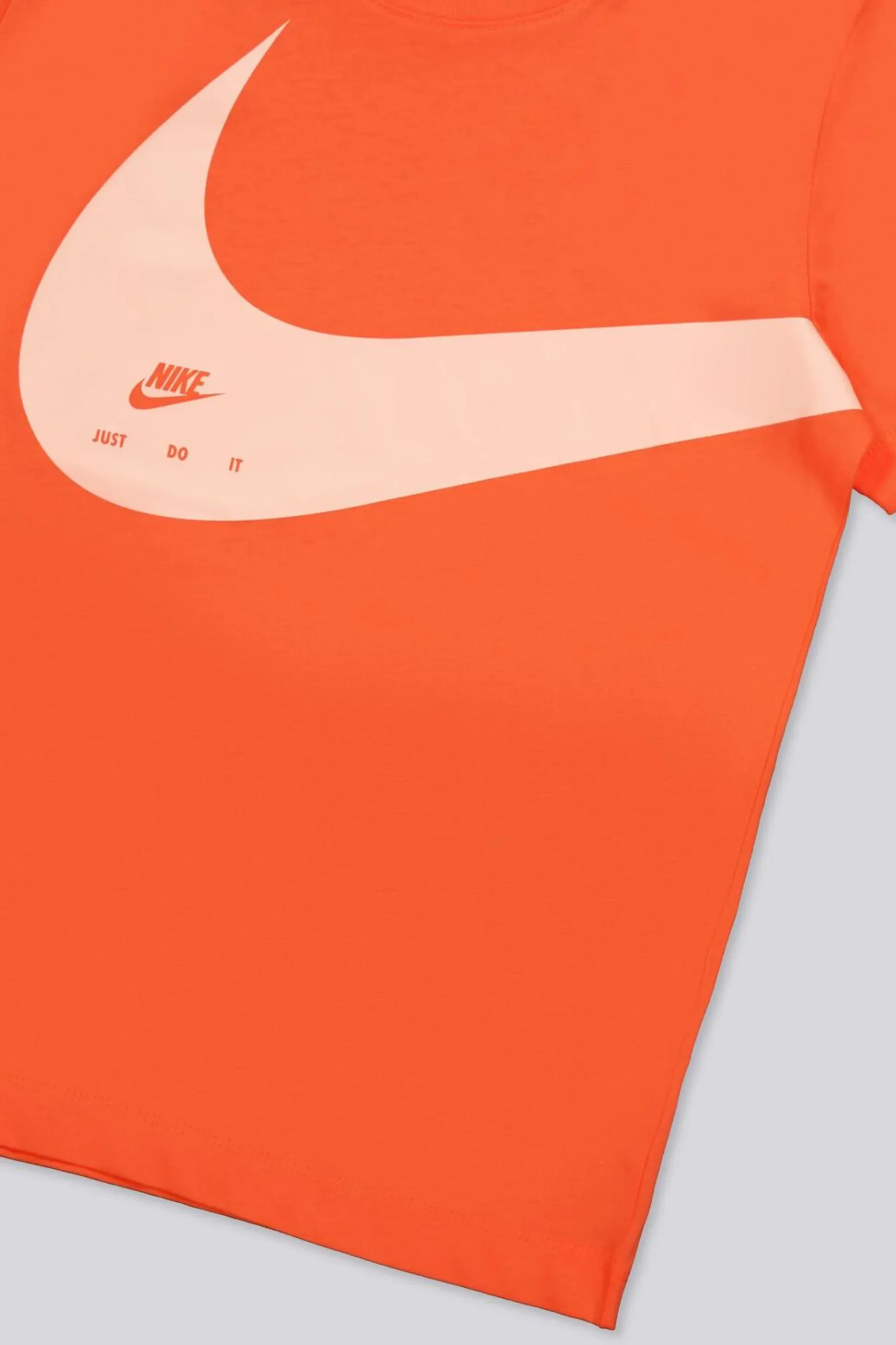 T-shirt Nike