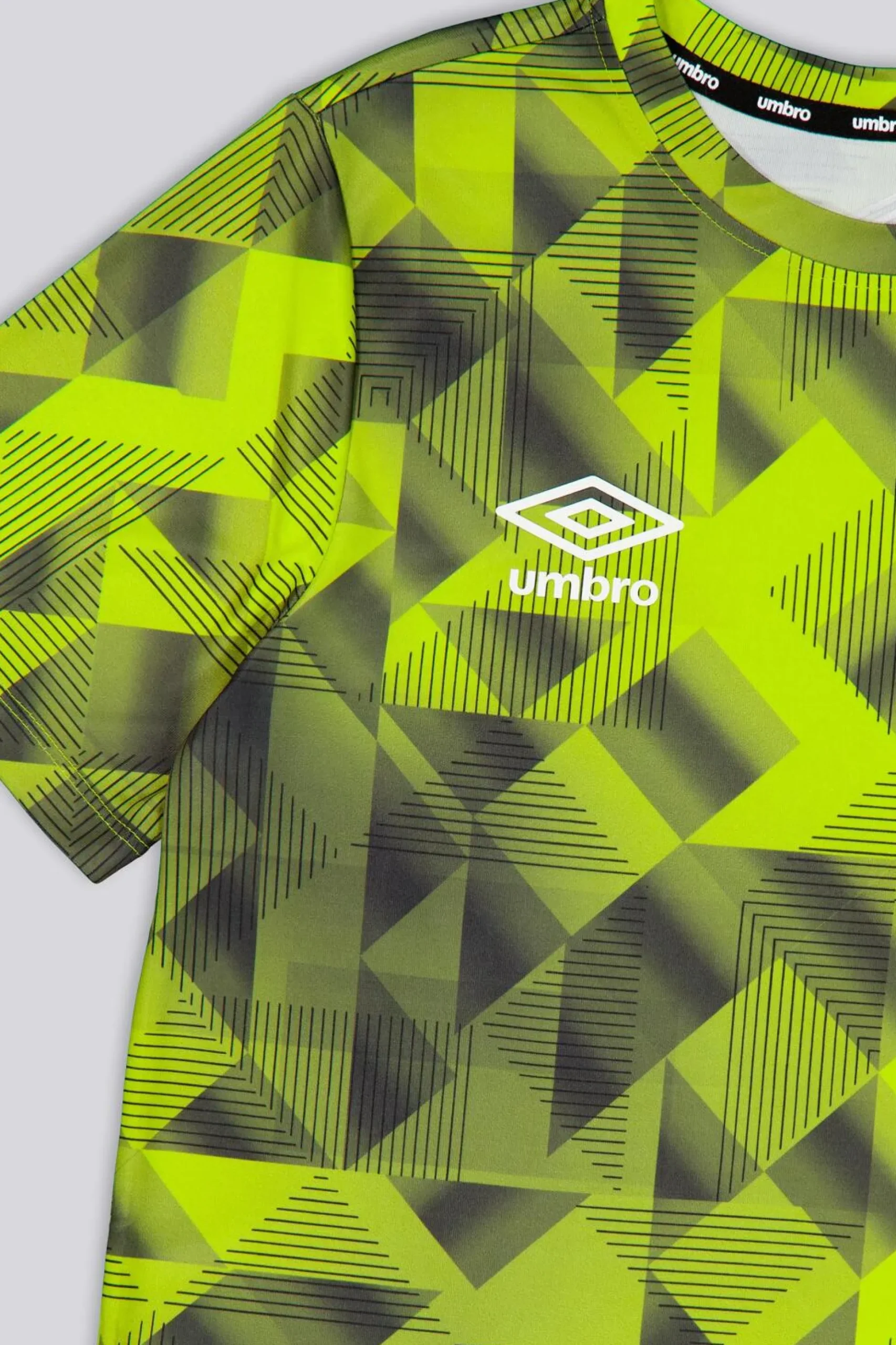 T-shirt Umbro Performance